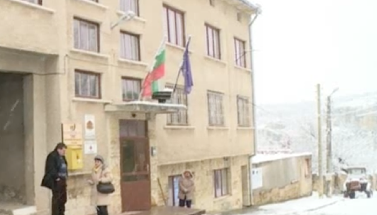 pluzna-nov-vid-izmama-po-selata-v-rusensko