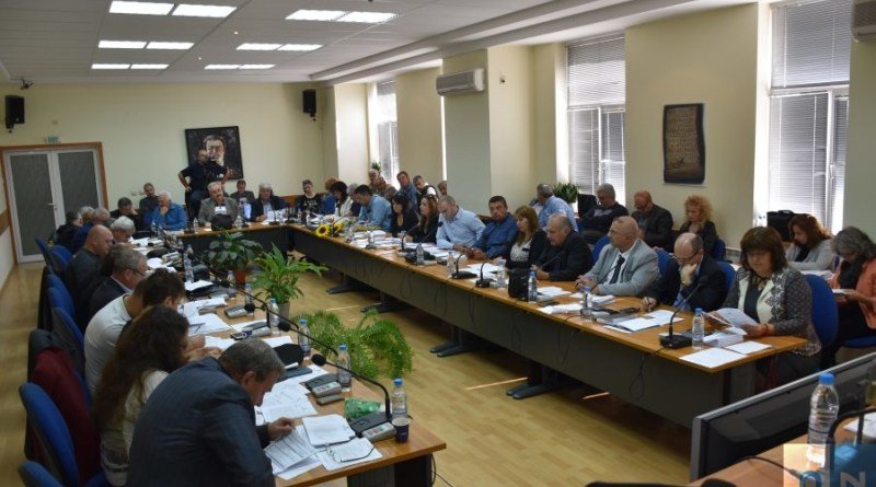 suvetnicite-ot-lovech-bez-zaplati-zabavachkite-bezplatni