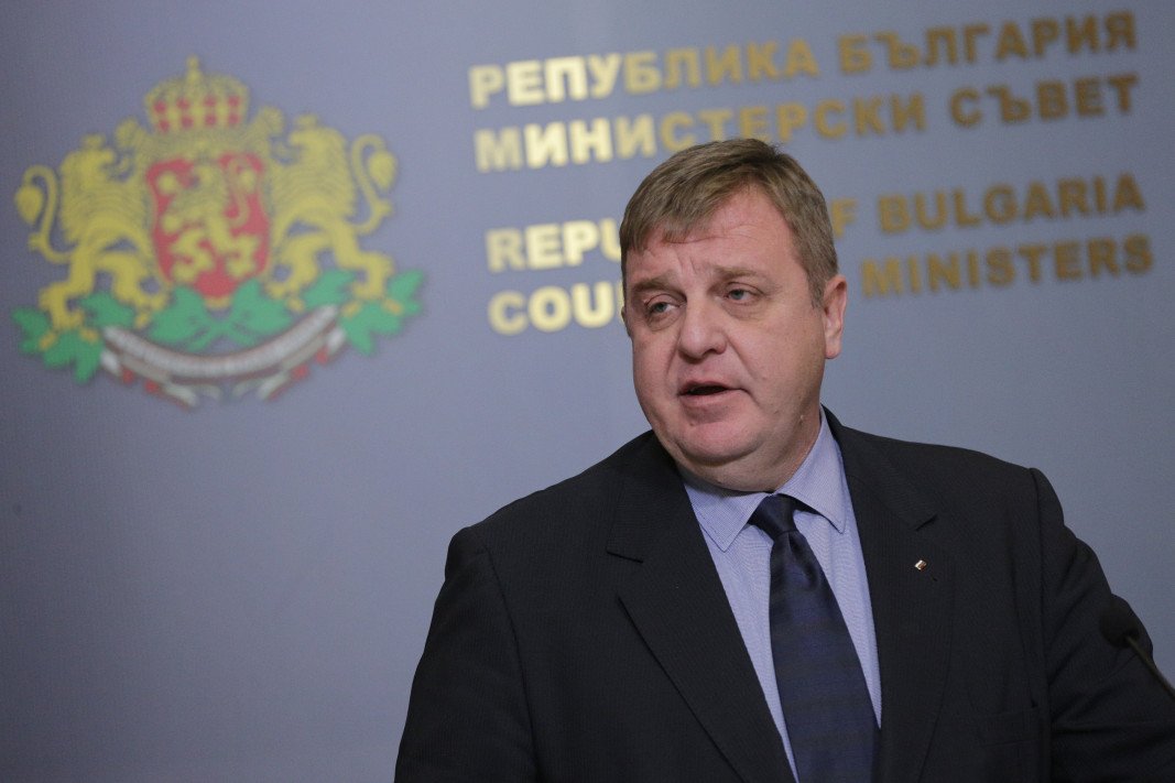 Tragna sashtinskata protsedura za dostavkata na voennite samoleti Tragna sashtinskata protsedura za dostavkata na voennite samoleti