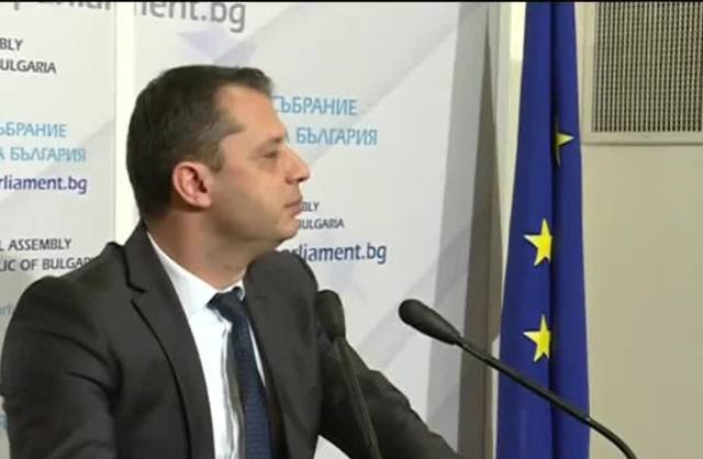 Delian Dobrev podade ostavka kato naroden predstavitel