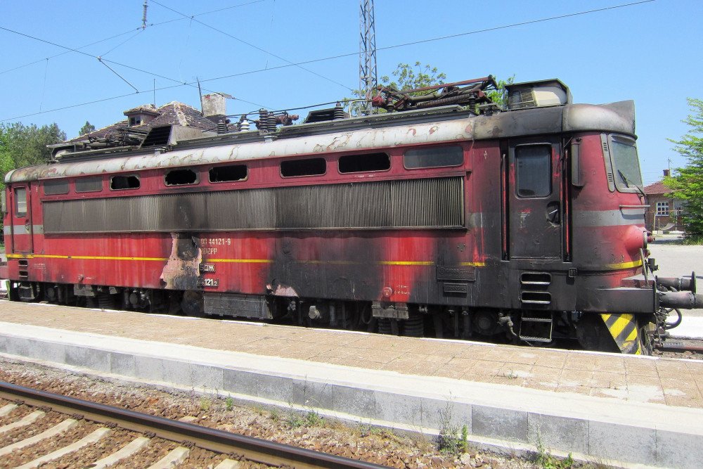 Pojarat v lokomotiva e plamnal ot transformajora