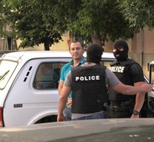 Puskat pod garantsia posrednika na arestuvania kmet Ralio Ralev