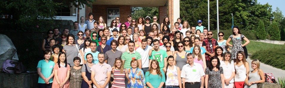 chujdestranni studenti