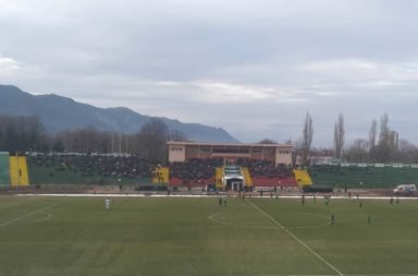 Trima noi futbolisti ot chujbina pristignaha v “Botev”