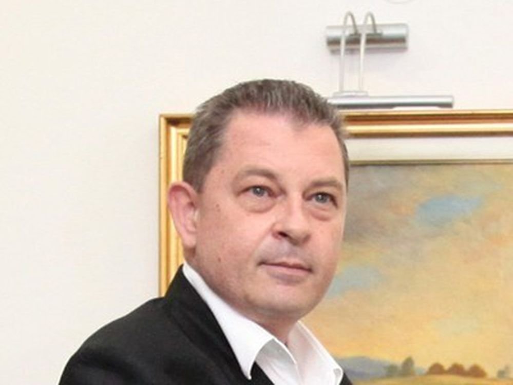 Rokadi po varhovete! Varnaha goliam energien shef na posta mu Rokadi po varhovete! Varnaha goliam energien shef na posta mu