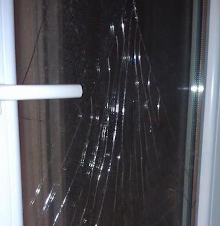 Vzriv raztarsi jilishten blok Vzriv raztarsi jilishten blok