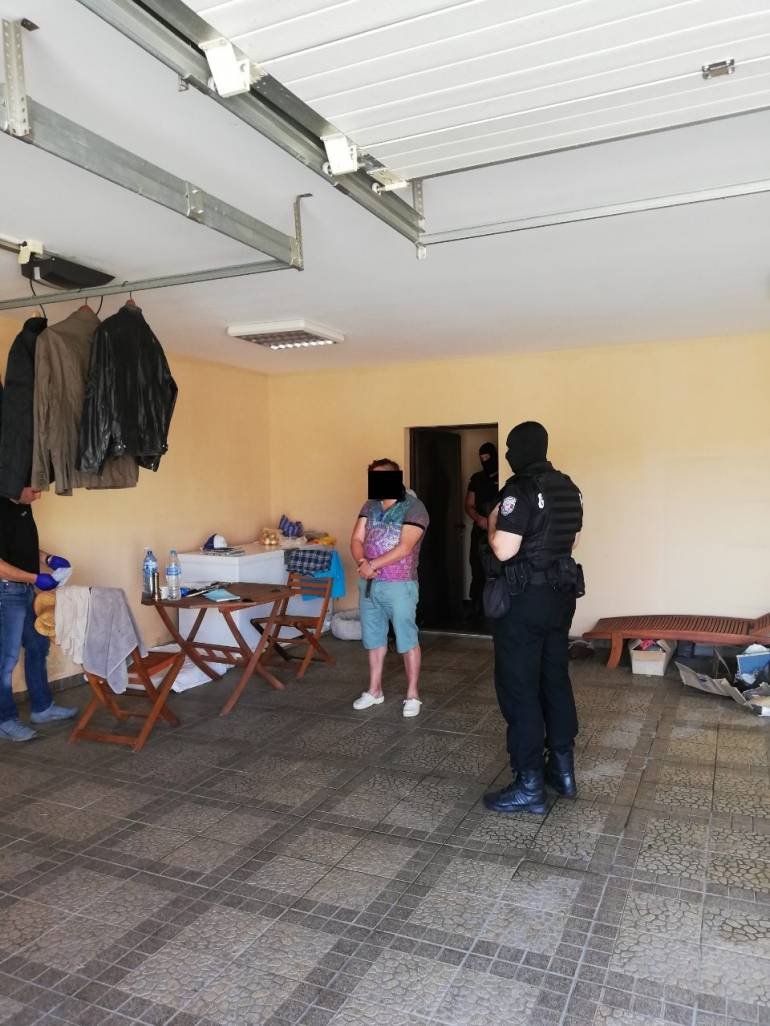 Golemi kolichestva pari I orajie katali narko banditi