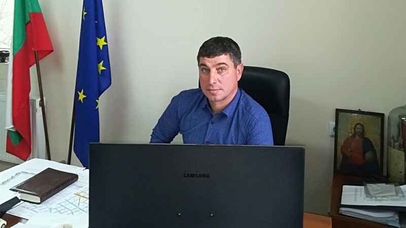 adfi-kmetat-na-butan-e-nanesal-vreda-za-39-133-leva