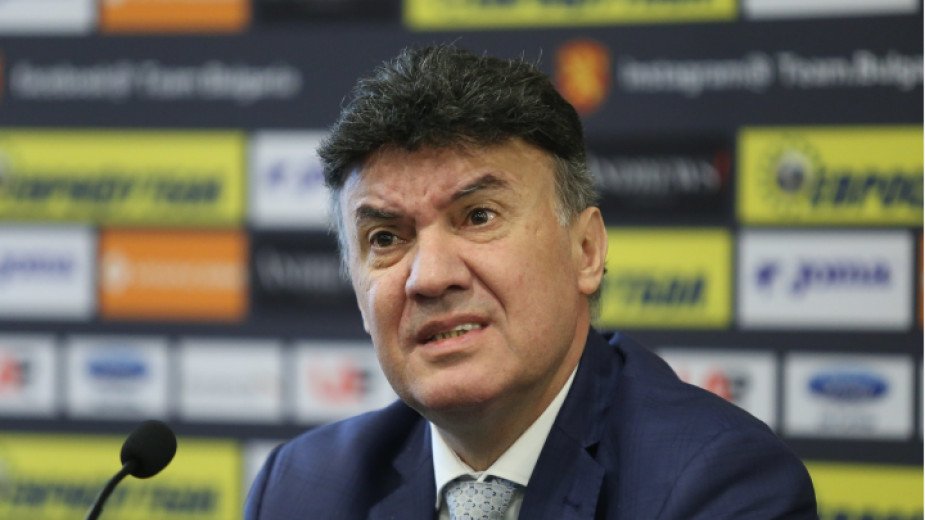 Bobi Mihailov ne iska da podava ostavka Bobi Mihailov ne iska da podava ostavka