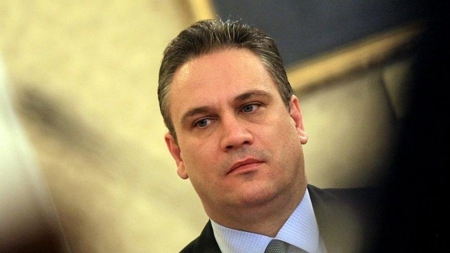 Bivshiat shef na KPKONPI napuska I prokuraturata. Shte raboti v chujbina