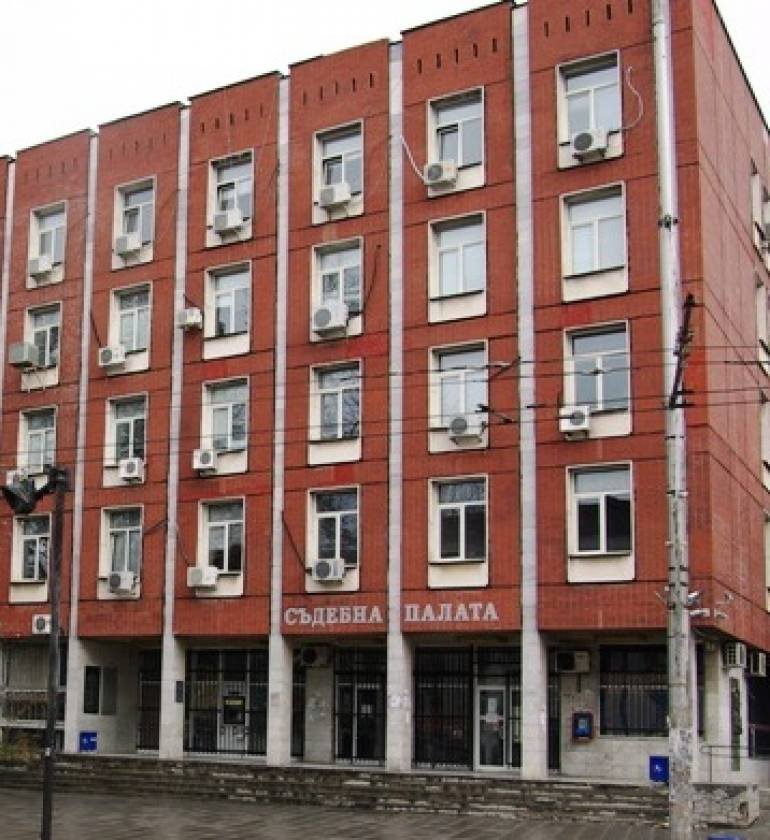 Retsidivist si poigral I s lotariata na ruska ruletka Retsidivist si poigral I s lotariata na ruska ruletka