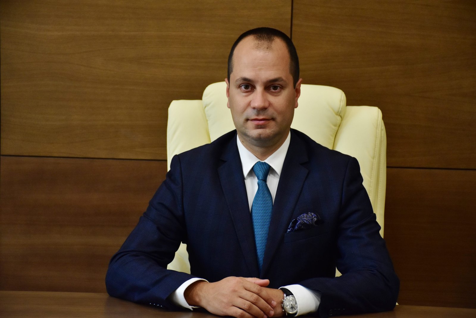 калин каменов