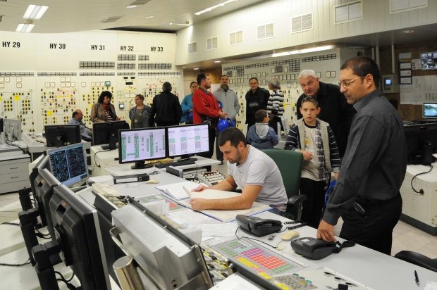 аец посетители