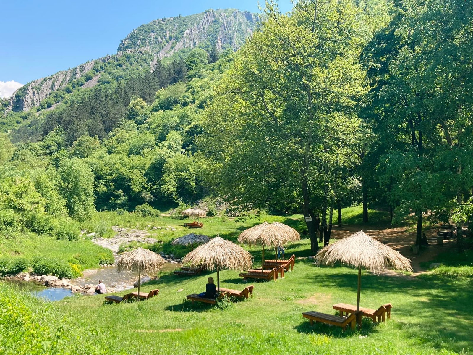 река лева плаж