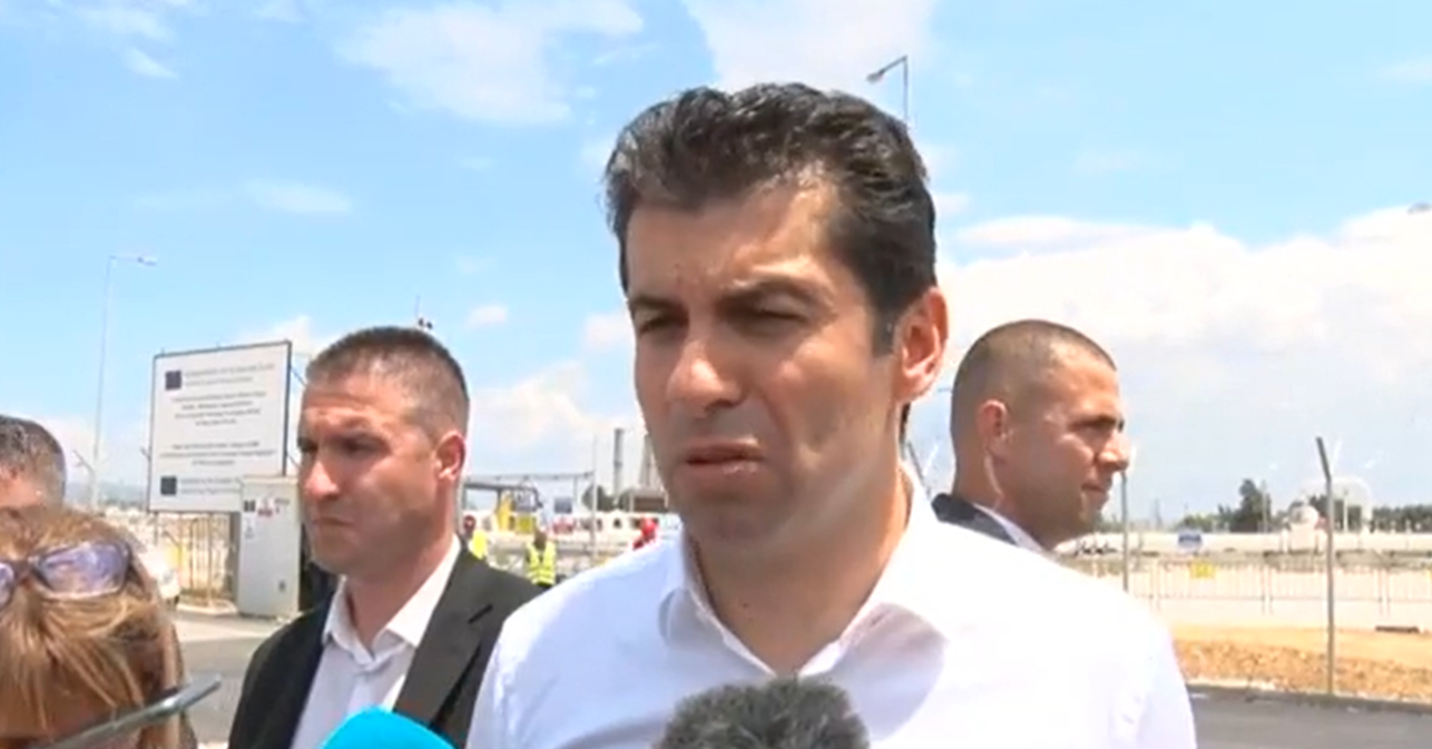 кирил петков гърция